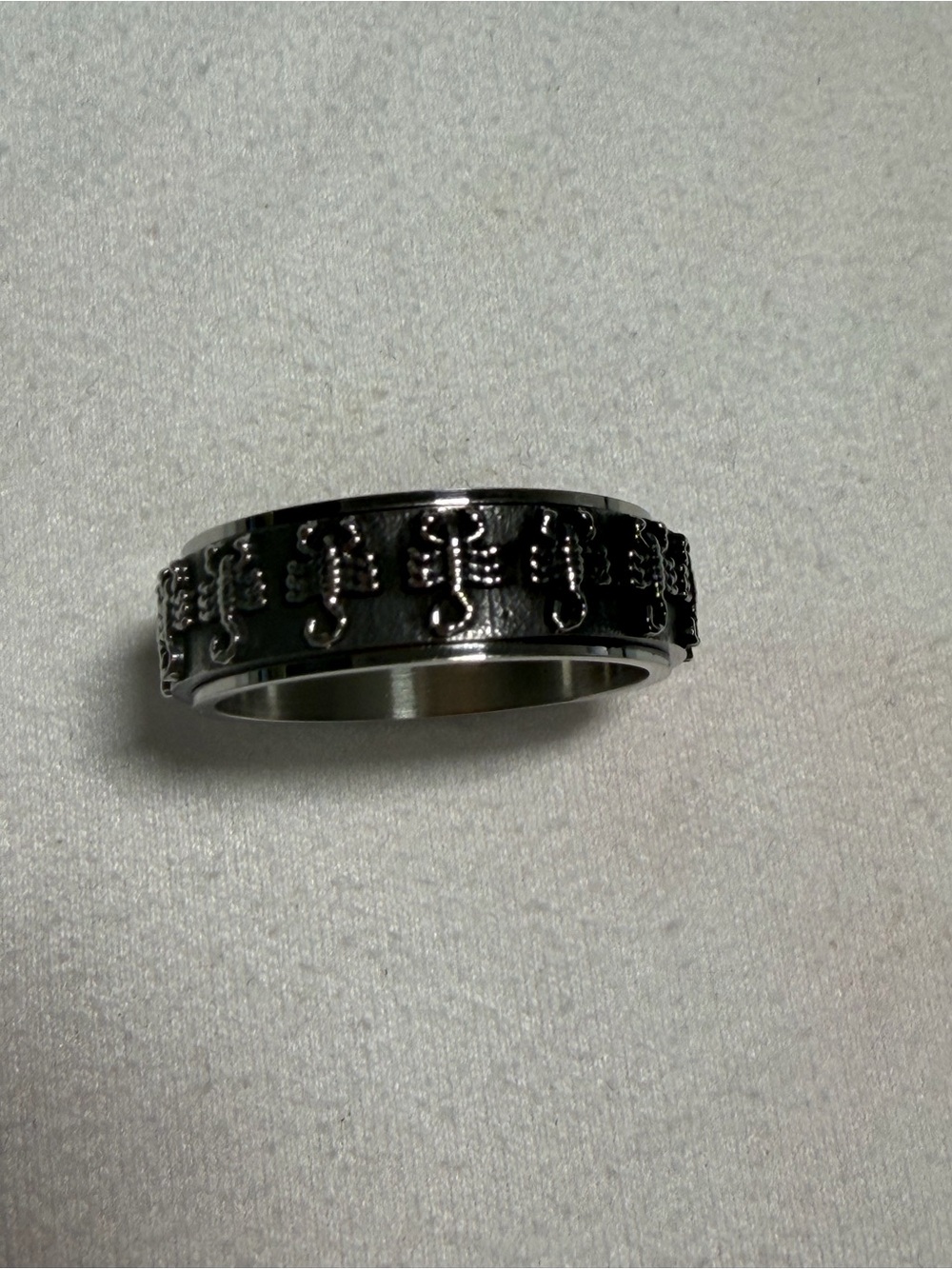 PAURO Men's Stainless Steel Vintage Scorpion
Turnable Animal Ring Fidget Ring